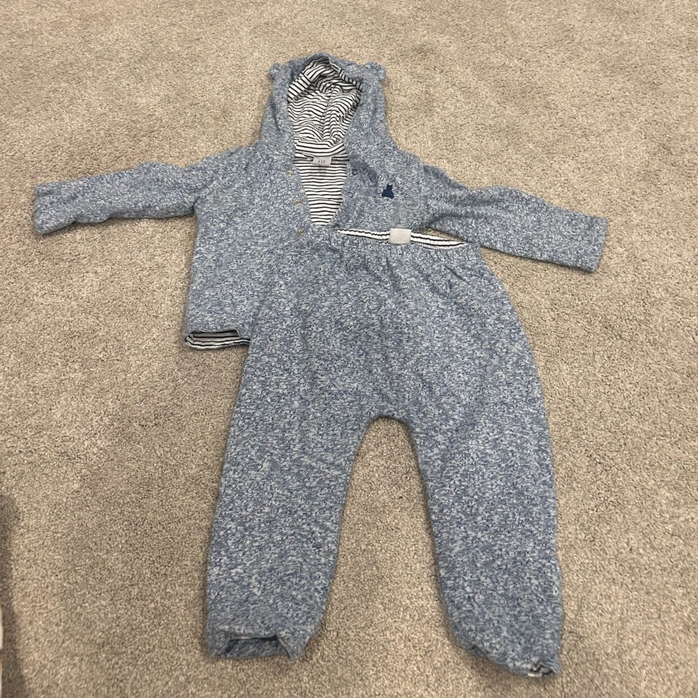 GAP Heathered Blue Baby Set 12-18 months